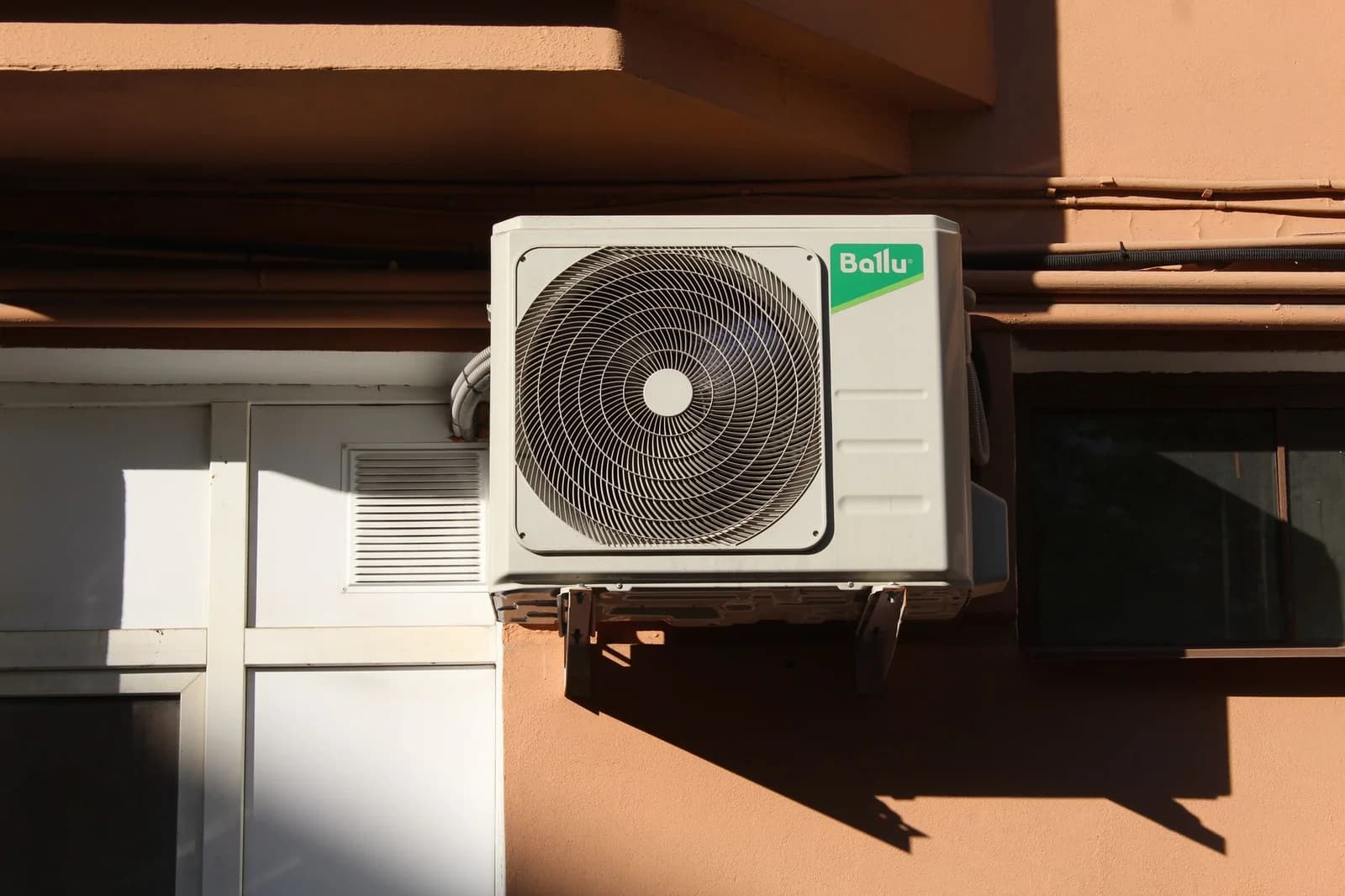 Duct Sealing and Filter Habits: The Two Things That Shape the Air Your Family Breathes